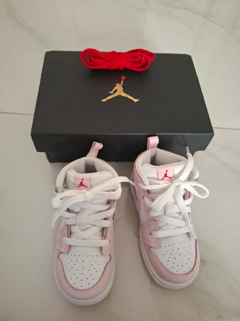 Nike Girl Trainers
