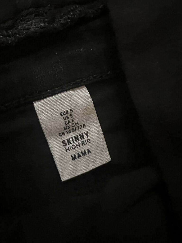 Black skinny maternity jeans