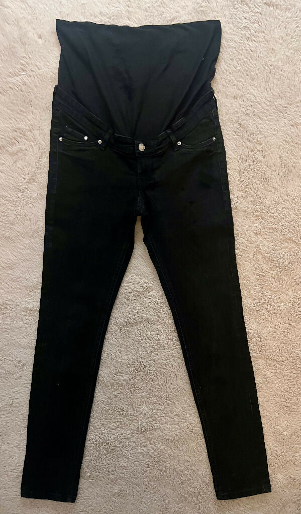 Black skinny maternity jeans