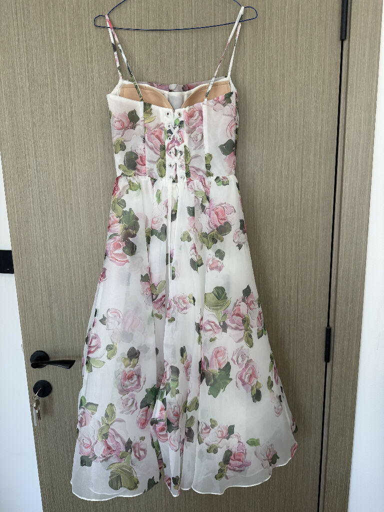 Milla Spagetti Strap Floral MIDI Dress