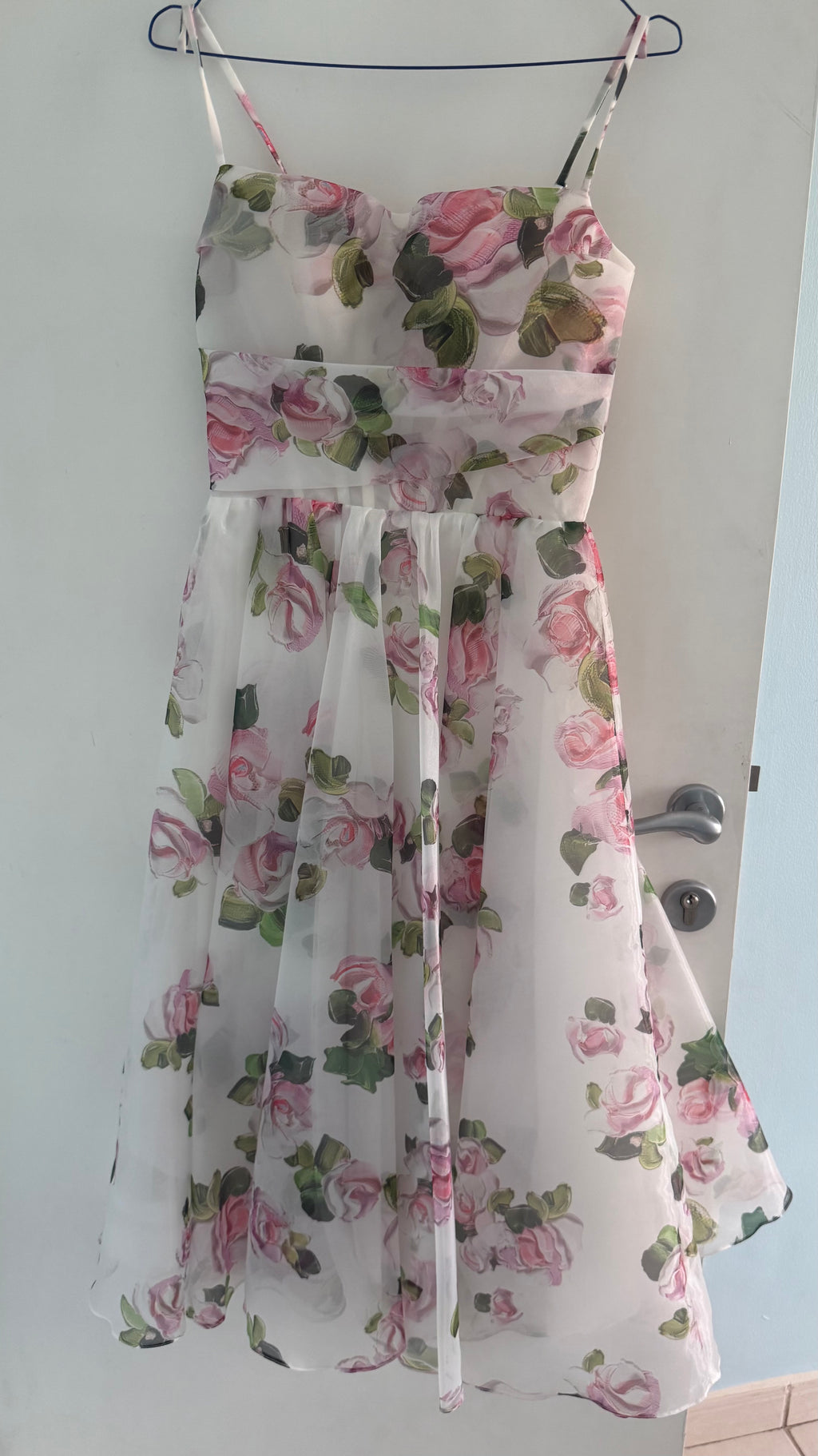 Test - Milla spagetti strap floral dress