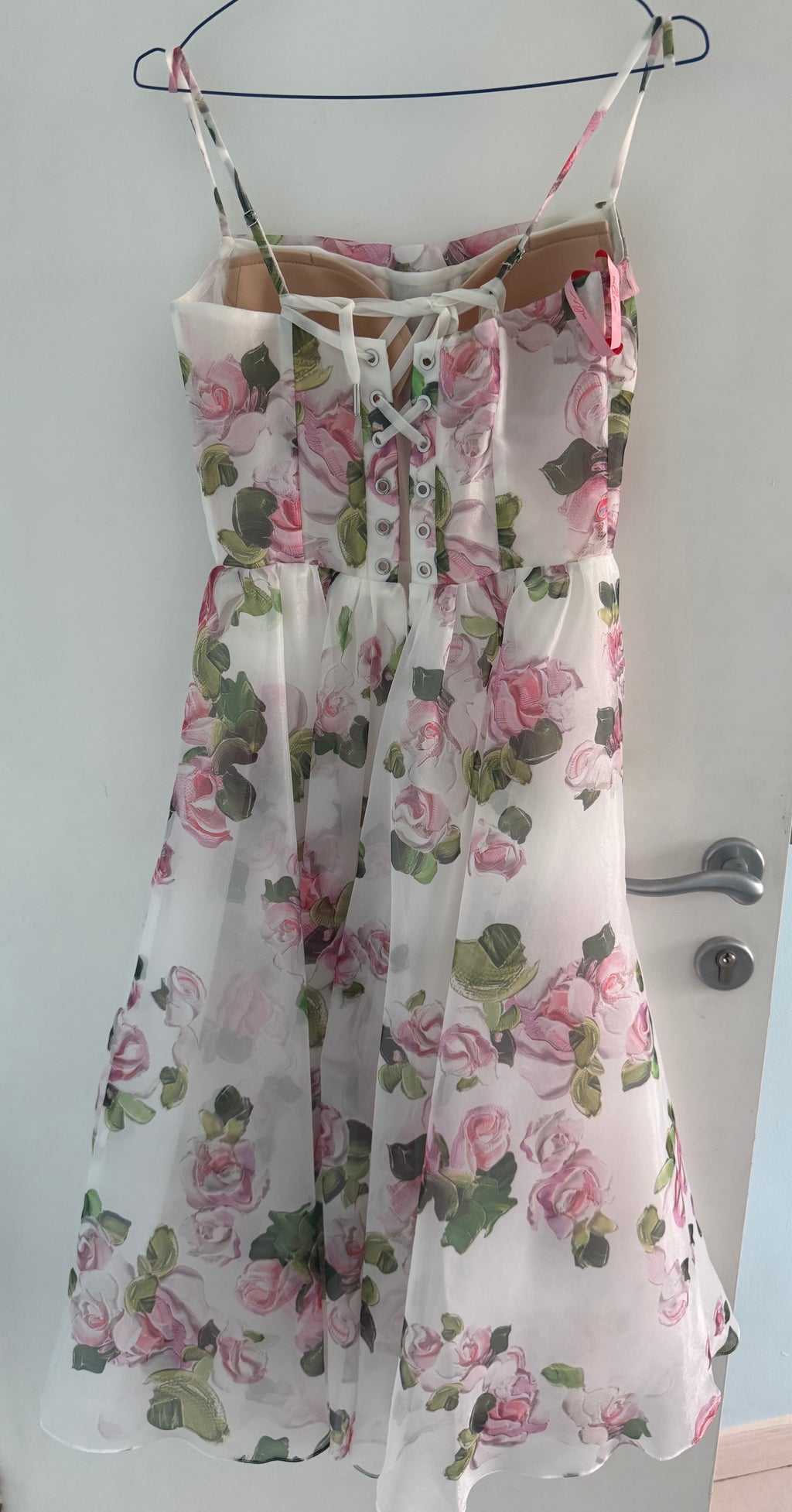 Test - Milla spagetti strap floral dress