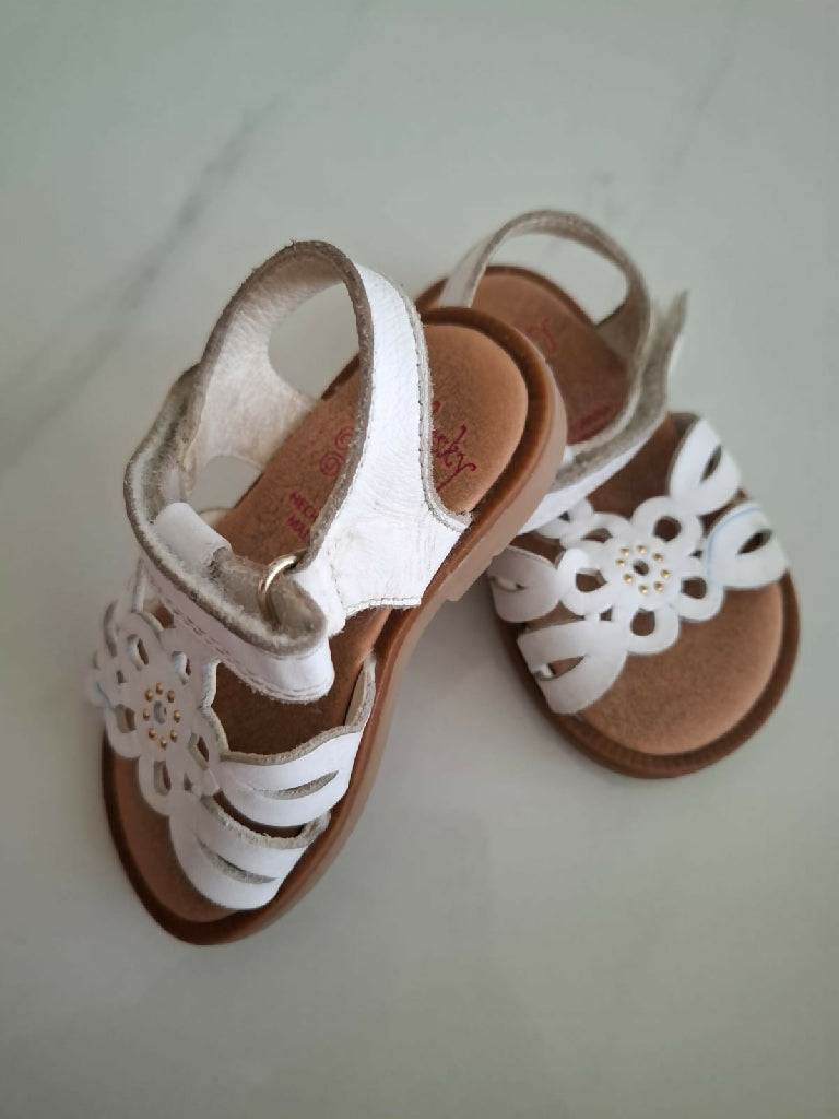 Pablosky white girls sandals
