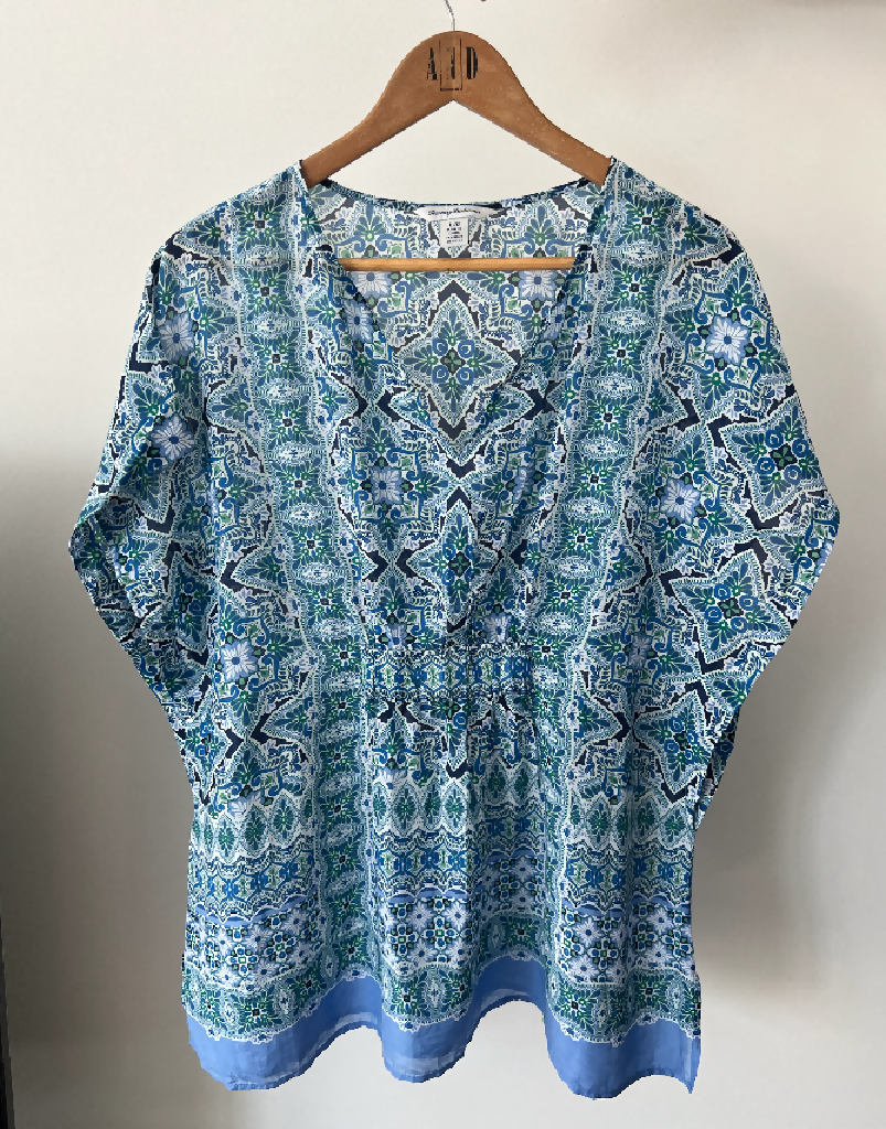 Tommy Bahama Blue and Green Printed Split-Neck Silk Tunic Blouse