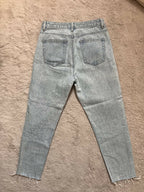 Assembly Label Jeans