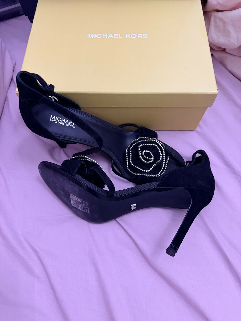 Sandal