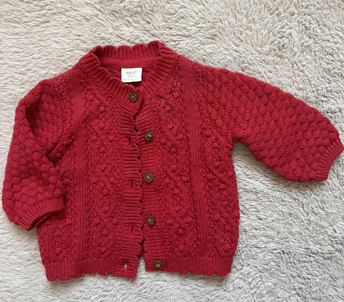 Knitted cardigan